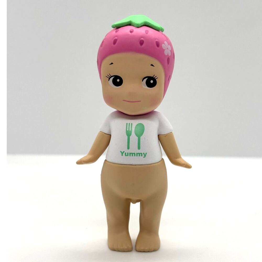 New Unbranded Kewpie/Angel Collectible Mini Figure, Strawberry Yummy, Open Box